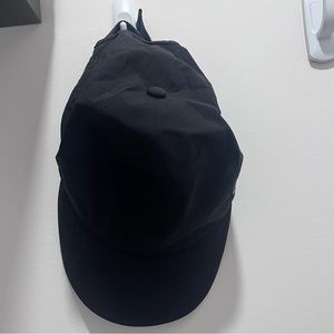 Fast and Free Running Hat